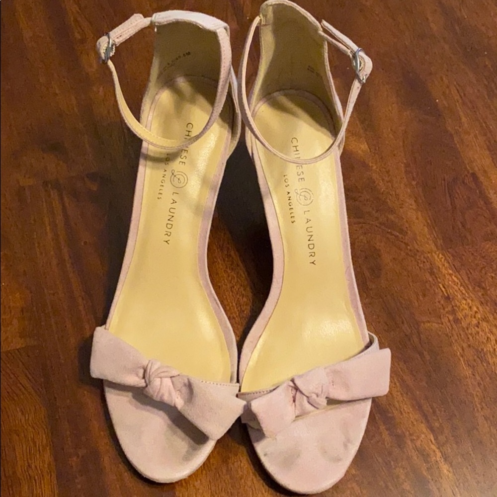 Chinese Laundry Blush Ankle Strap Heels 9.5